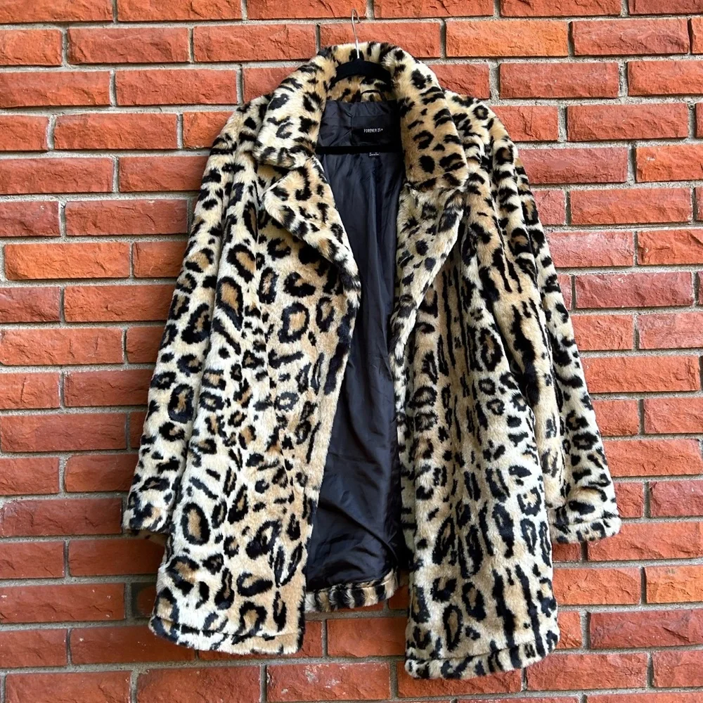 SOLD Leopard print teddy coat - Picture 1 of 8